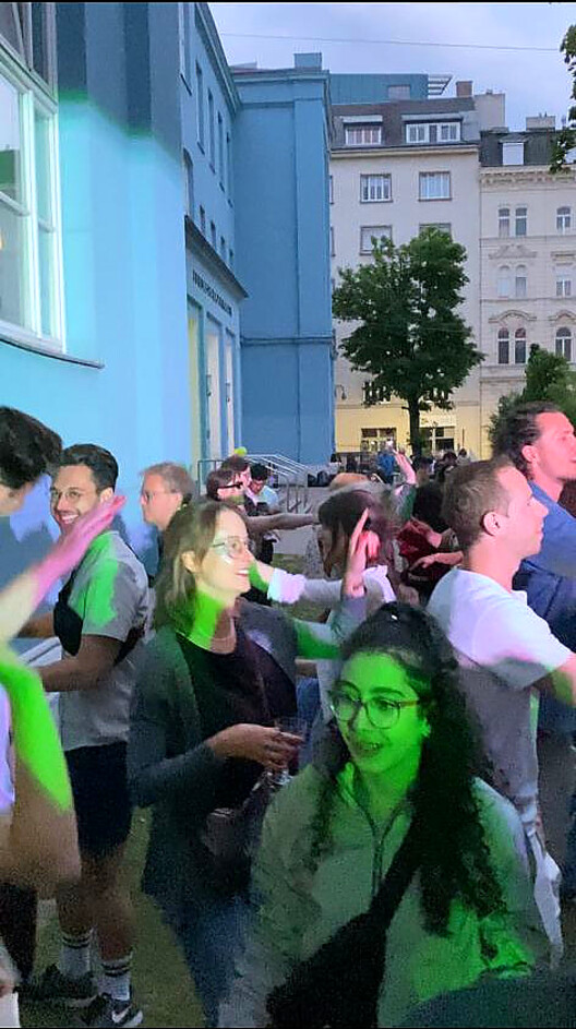 Vorschaubild Bericht „Waltastic Sommerparty“