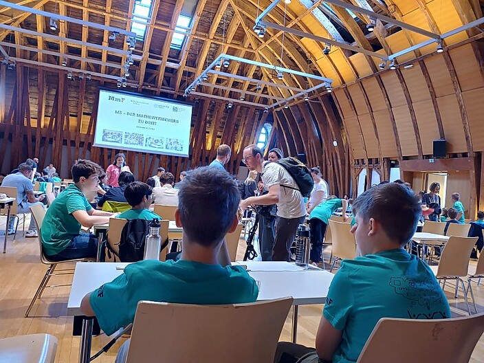 Vorschaubild Bericht „Mathematikbewerb an der Uni Wien“
